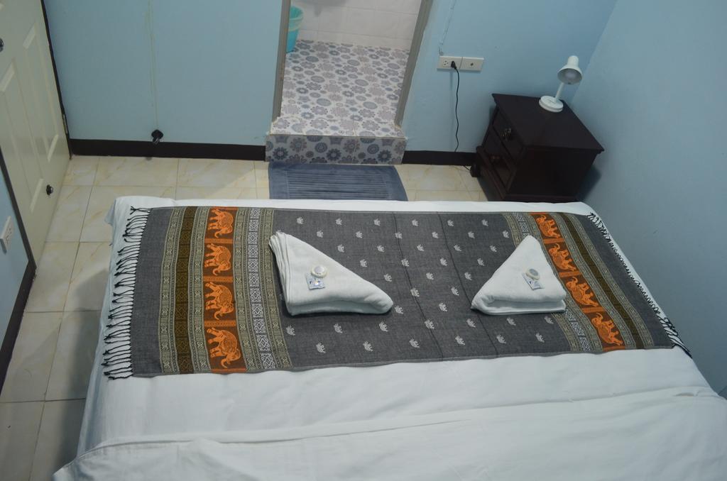 Jeesnail Guesthouse Bangkok Extérieur photo