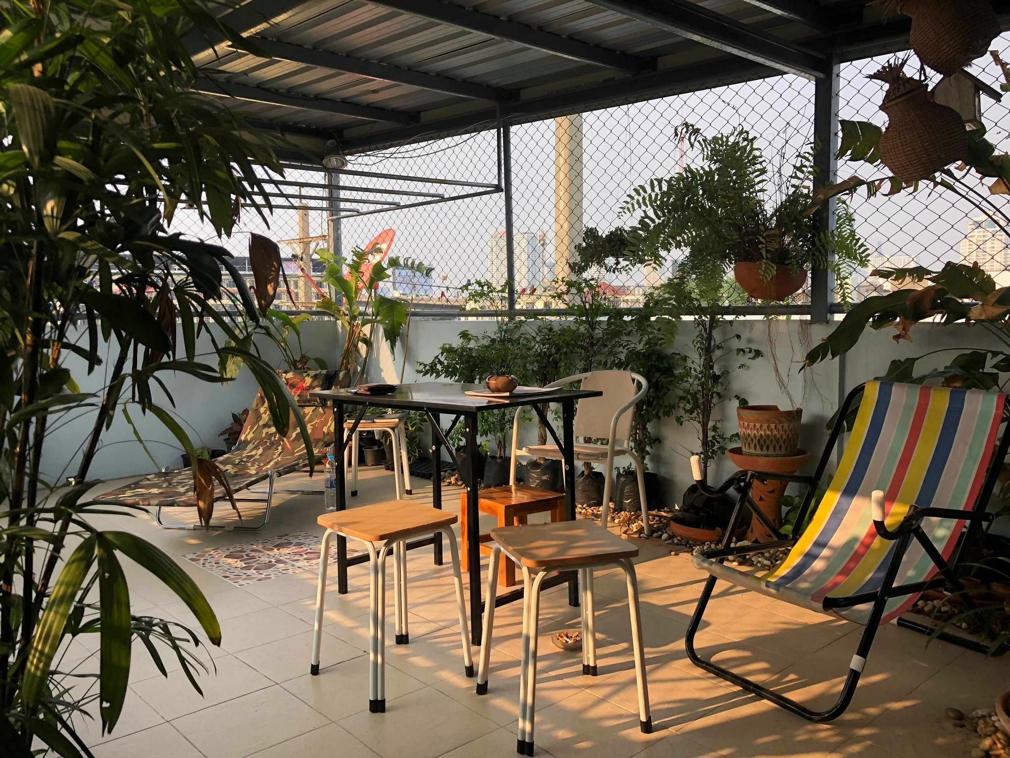 Jeesnail Guesthouse Bangkok Extérieur photo